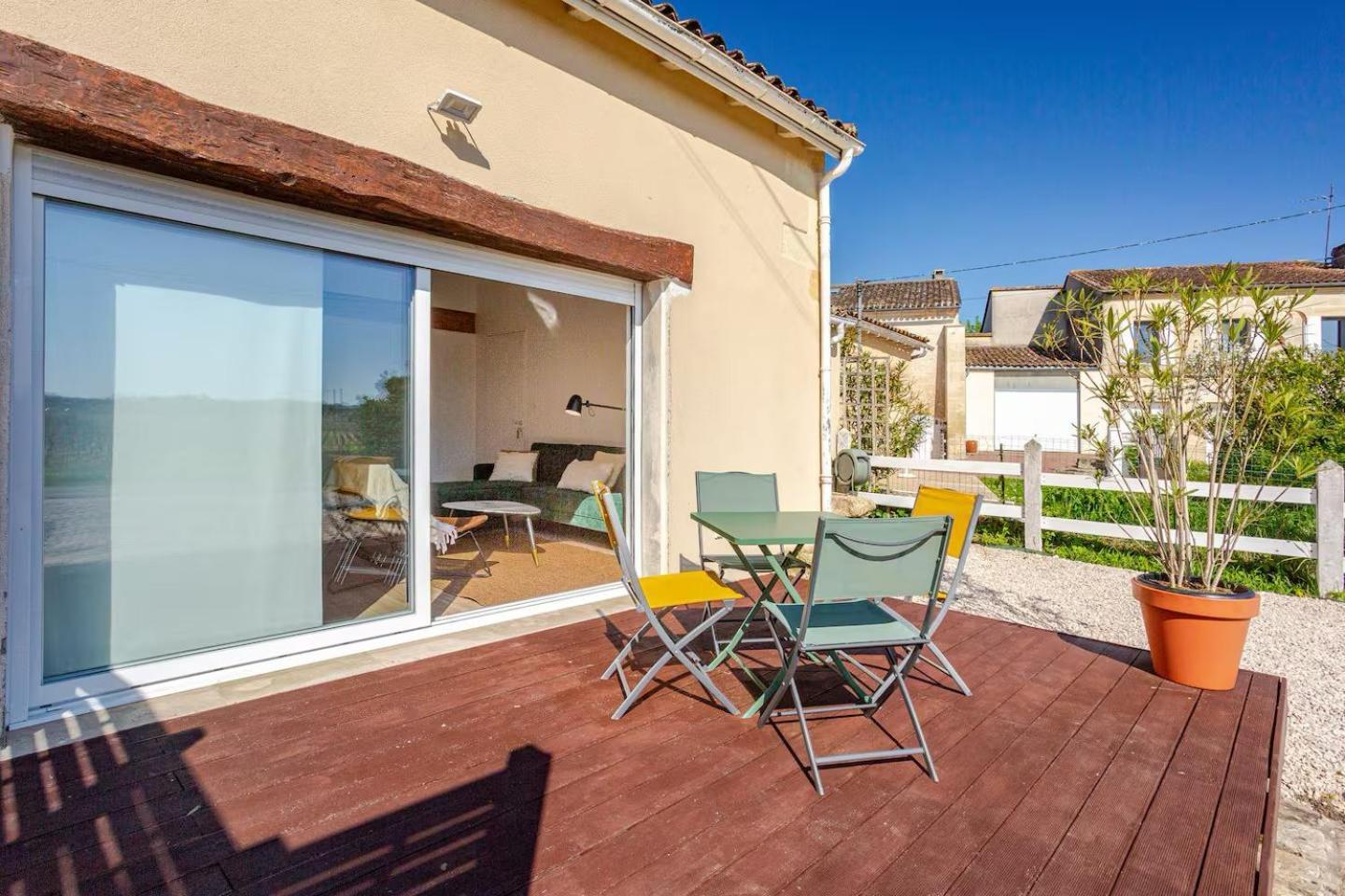 Guesthouse Les Maurins Saint-Sulpice-de-Faleyrens Kültér fotó