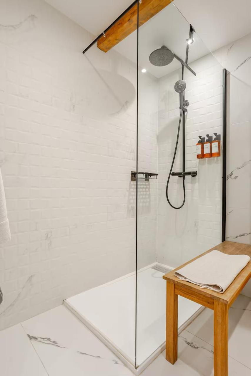 Guesthouse Les Maurins Saint-Sulpice-de-Faleyrens Kültér fotó
